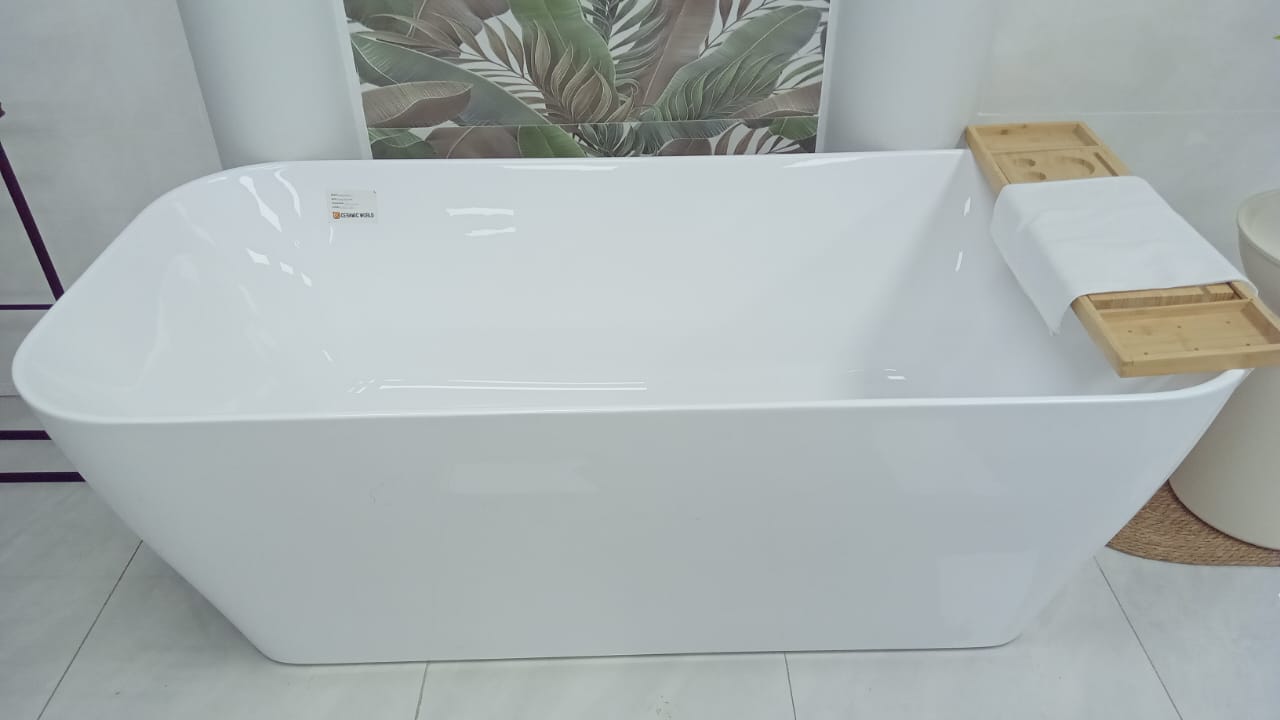 Bathtub